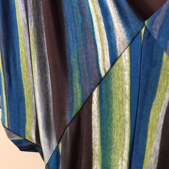 Nordstrom rack Rabbit Design  v neck dress Sz 6 - Picture 8 of 8